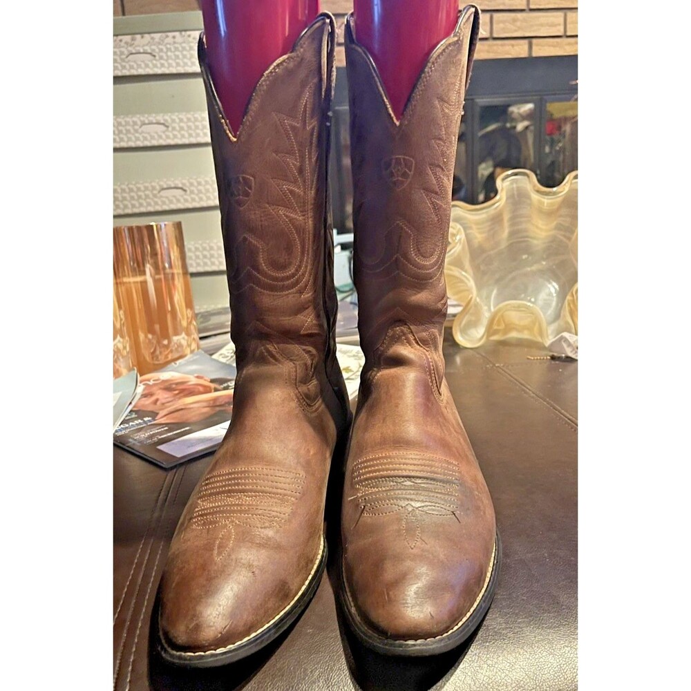 Ariat Women's Heritage R Toe Western Cowboy Boots Distressed Brown Leather 8.5 B